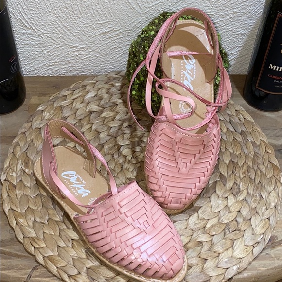 Handmade in Mexico huaraches size 7 - Picture 2 of 4